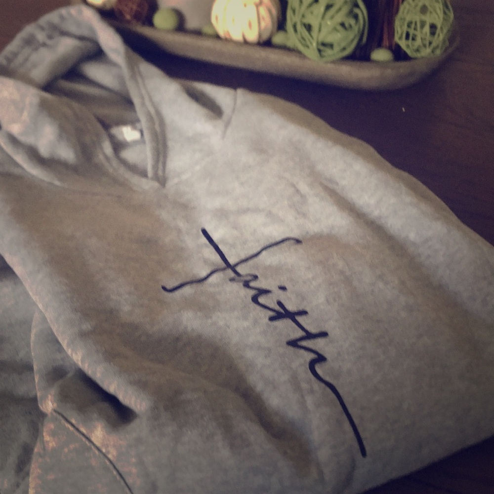 Faith Sweatshirt/hoodie